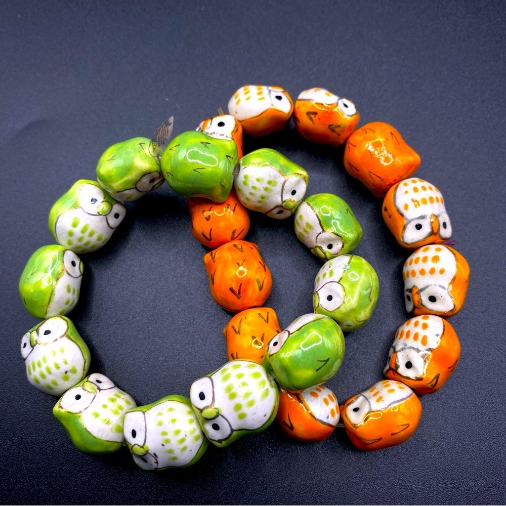 TWO’S COMPANY Owl Stretchy Bracelets Pair Porcelain Hand Painted